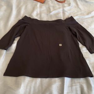 New Black Loft off shoulder tee size LP large petite